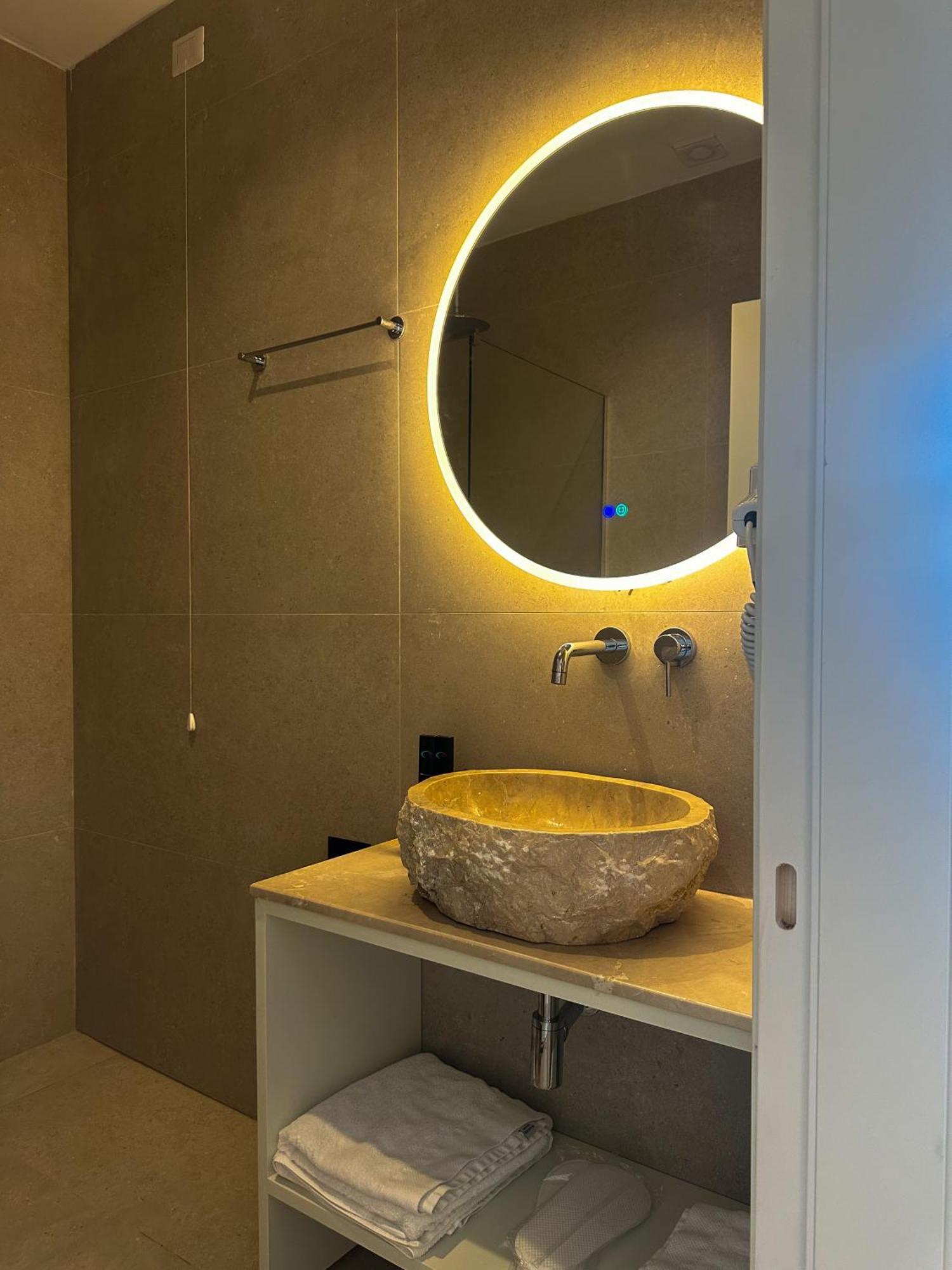 Hotel Oniro By Iliria Palace (adults Only) *